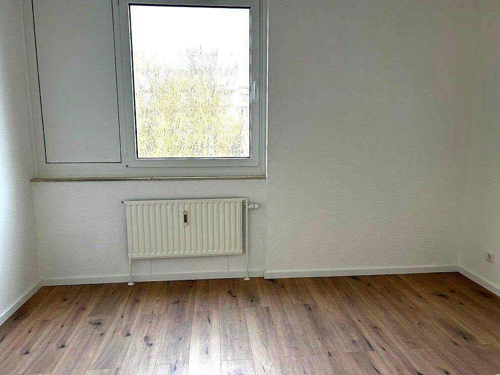 Renoviert. Bezugsfertig. Ihr Zuhause. / Renovated. Move-in ready. Your new home. – Dortmund – Vorschaubild 3