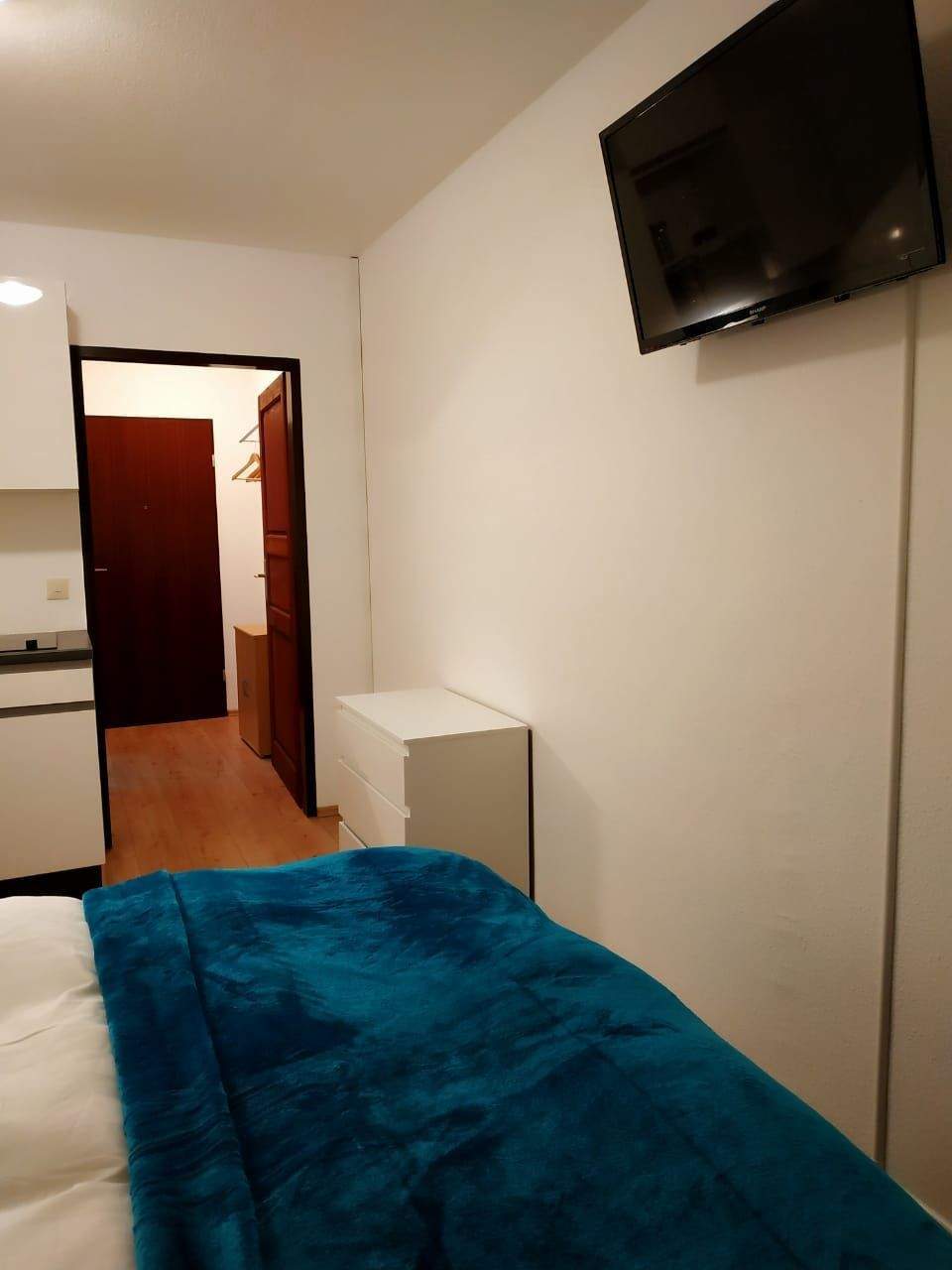 Zentral in Q7, 5*-Boxspringbett, 900m zum Hbf, 30 Min ICE zum FRA, alles in Fußnähe – Mannheim – Vorschaubild 4