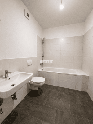antaris Immobilien GmbH **Großzügige 4-Zimmer-Wohnung in beliebter Lage** – 99096 Erfurt – Vorschaubild 9
