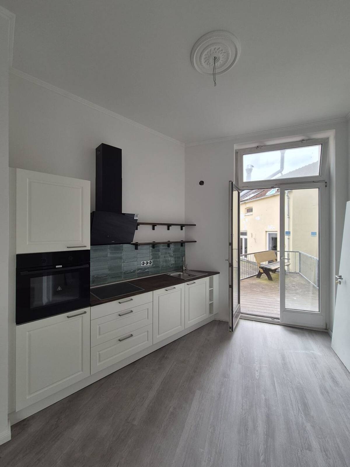 Erstbezug: 4-Zimmer-Traum mit toller Dachterrasse – 28203 Bremen – Bild 1 von 9