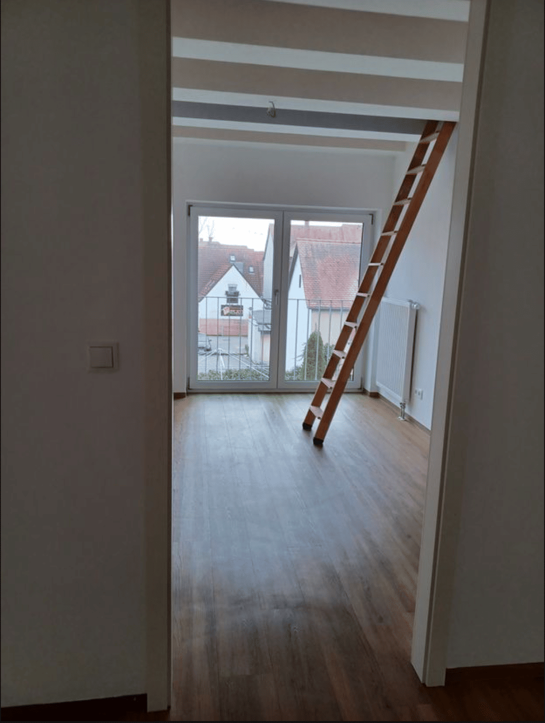 Helle freundliche 4-Zimmer-Wohnung mit Balkon in Forchheim – Forchheim – Vorschaubild 2