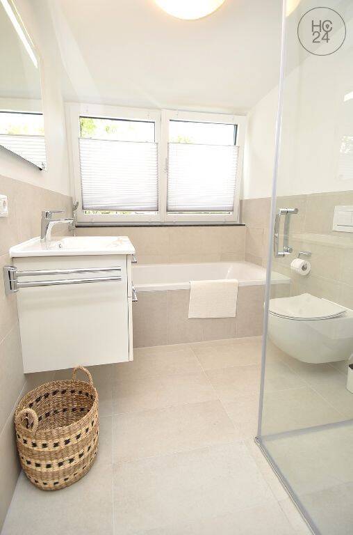 Augsburg City - voll möblierte Maisonette Wohnung mit 2 Schlafzimmern und Balkon – Augsburg – Vorschaubild 4
