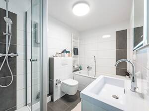 Gut wohnen - 2-Zimmer-Maisonette-Wohnung mit Balkon und Garagenstellplatz am Kaiserberg – 47058 Duisburg – Vorschaubild 9