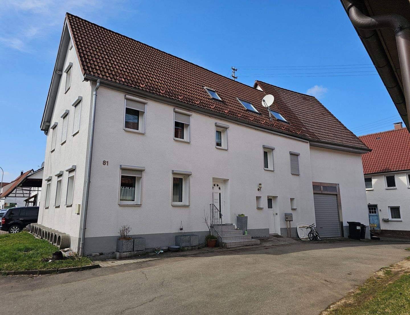 Schönes großes Einfamilienhaus mit viel Platz und Garage statt einer Wohnung – Laichingen – Vorschaubild 2