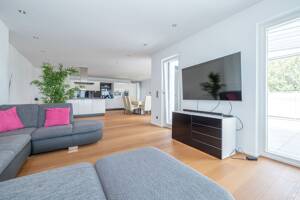 Exklusive Maisonettewohnung mit Hauscharakter und Dachterrasse in Passau – 94036 Passau – Vorschaubild 6