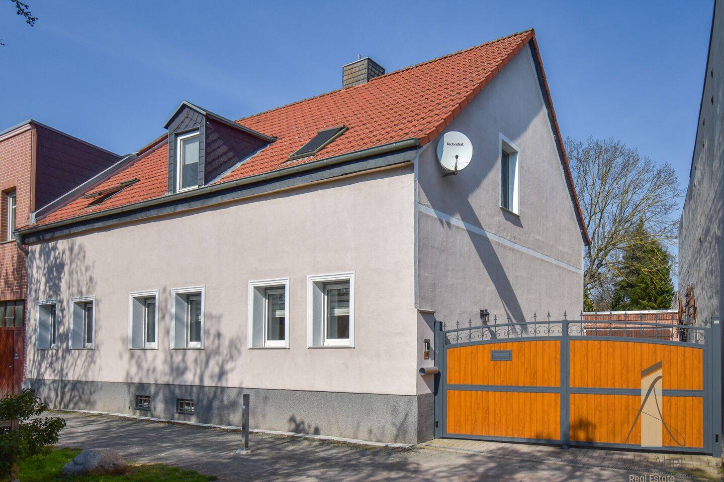Mehr als nur ein Zuhause - Einfamilienhaus mit Einliegerwohnung in Magdeburg-Ottersleben – Magdeburg – Vorschaubild 2