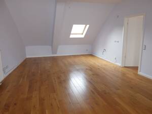 Zentrum - repräsentative, ruhige & großzügige Dachgeschoßwohnung mit imposanter Dachterrasse – 4109 Leipzig – Vorschaubild 5