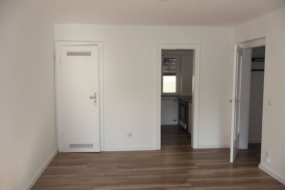 Erstbezug in Sebald: Saniertes 1-Zimmer-Apartment mit Tageslichtbad & Küche – Nürnberg – Vorschaubild 2