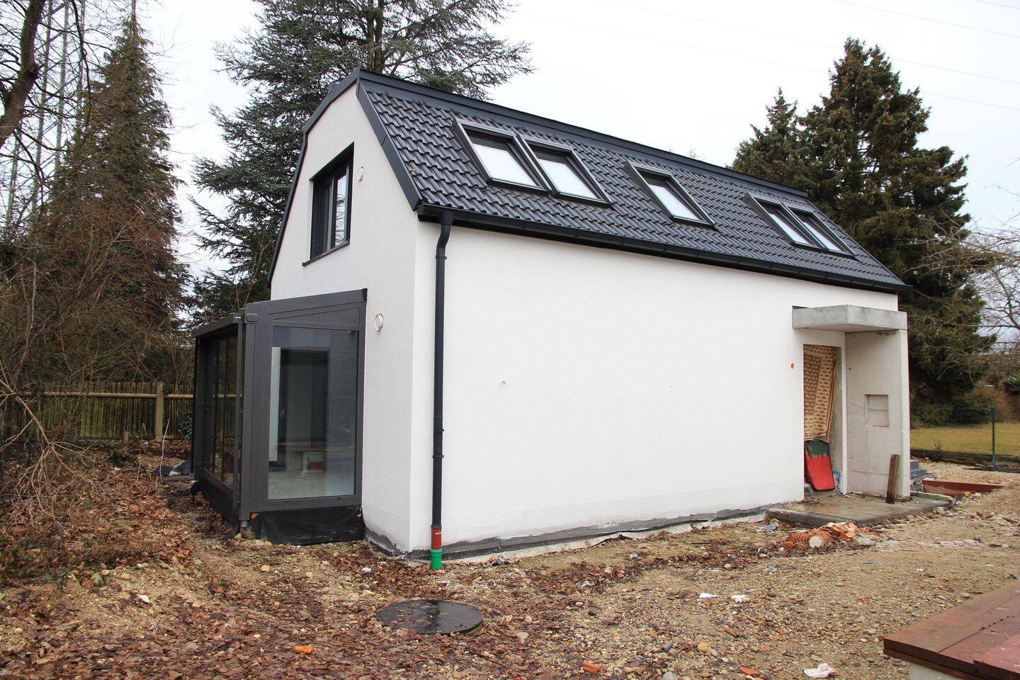In Kürze bezugsfertig! Neubau Einfamilienhaus mit vier Schlafzimmern – München – Vorschaubild 4