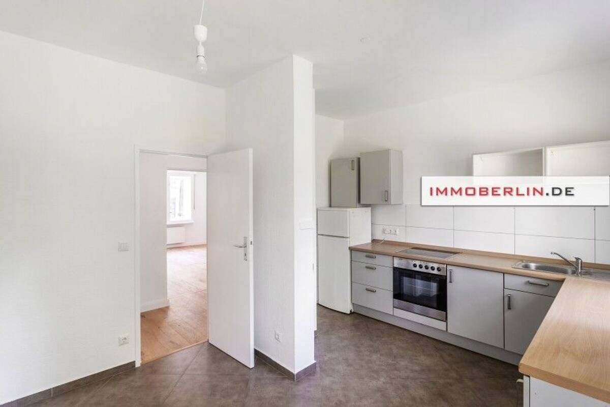 IMMOBERLIN.DE - Lichtdurchflutete Wohnung nahe Volkspark Humboldthain – 13355 Berlin – Bild 1 von 9