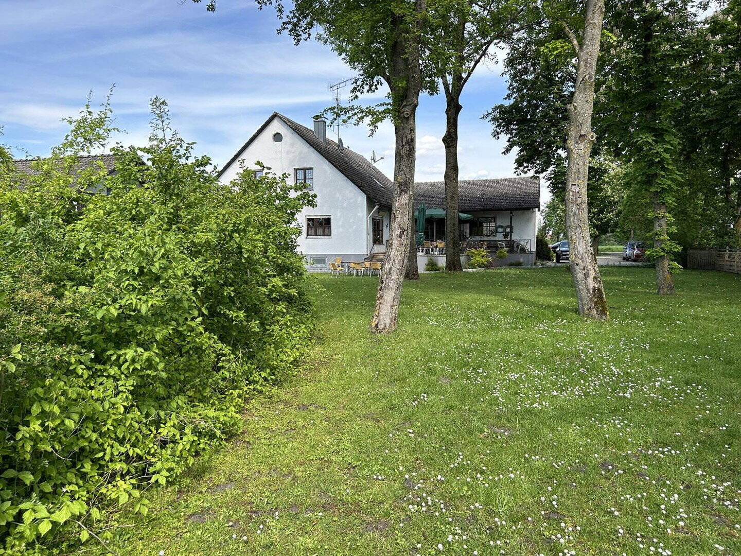 SCHMUCKSTÜCK Wohn-Geschäftshaus in Münchsmünster Kreis Pfaffenhofen – Münchsmünster – Bild 1 von 9