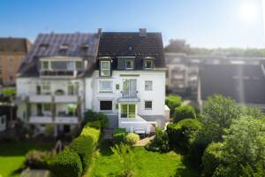 Eigenheim & Kapitalanlage - Gepflegtes 4-Familienhaus mit traumhaften Garten in begehrter Wohnlage! – 44789 Bochum – Vorschaubild 1