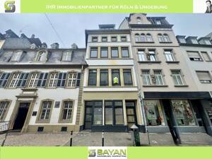 SAYAN Immobilien -Historischer & kernsanierter Altbau in direkter Nachbarschaft zum Karl-Marx-Haus-