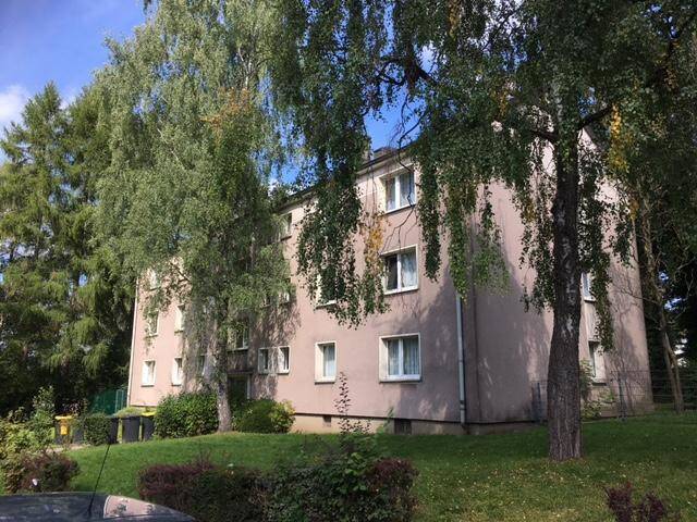 Hübsche 3-Zi.-Whg. mit modernem Tageslichtbad, frei ab 15.08.