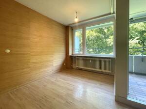 S-Asemwald: 3,5-Zimmer-Wohnung im 02.OG mit Balkon und Tiefgaragenstellplatz – 70599 Stuttgart – Vorschaubild 4