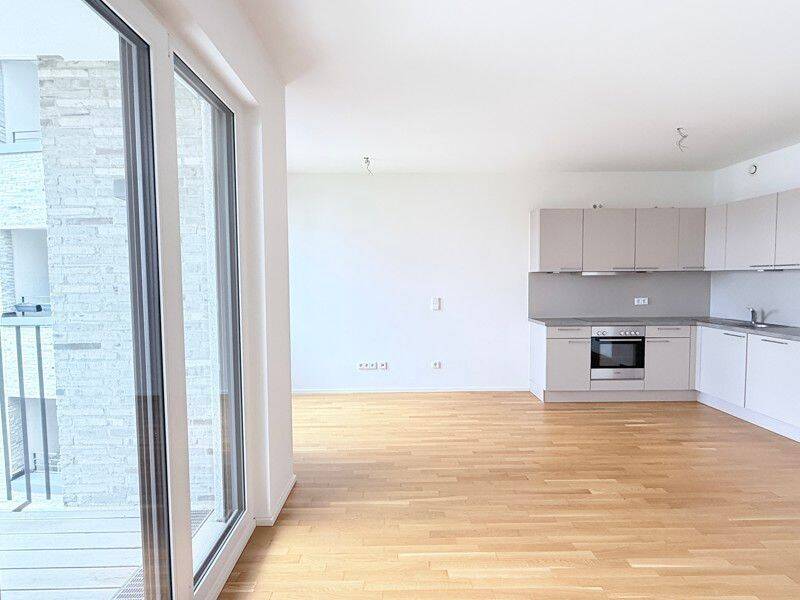 Praktisch und modern: 3-Zi.-Wohnung mit Einbauküche, Balkon und zwei Bädern