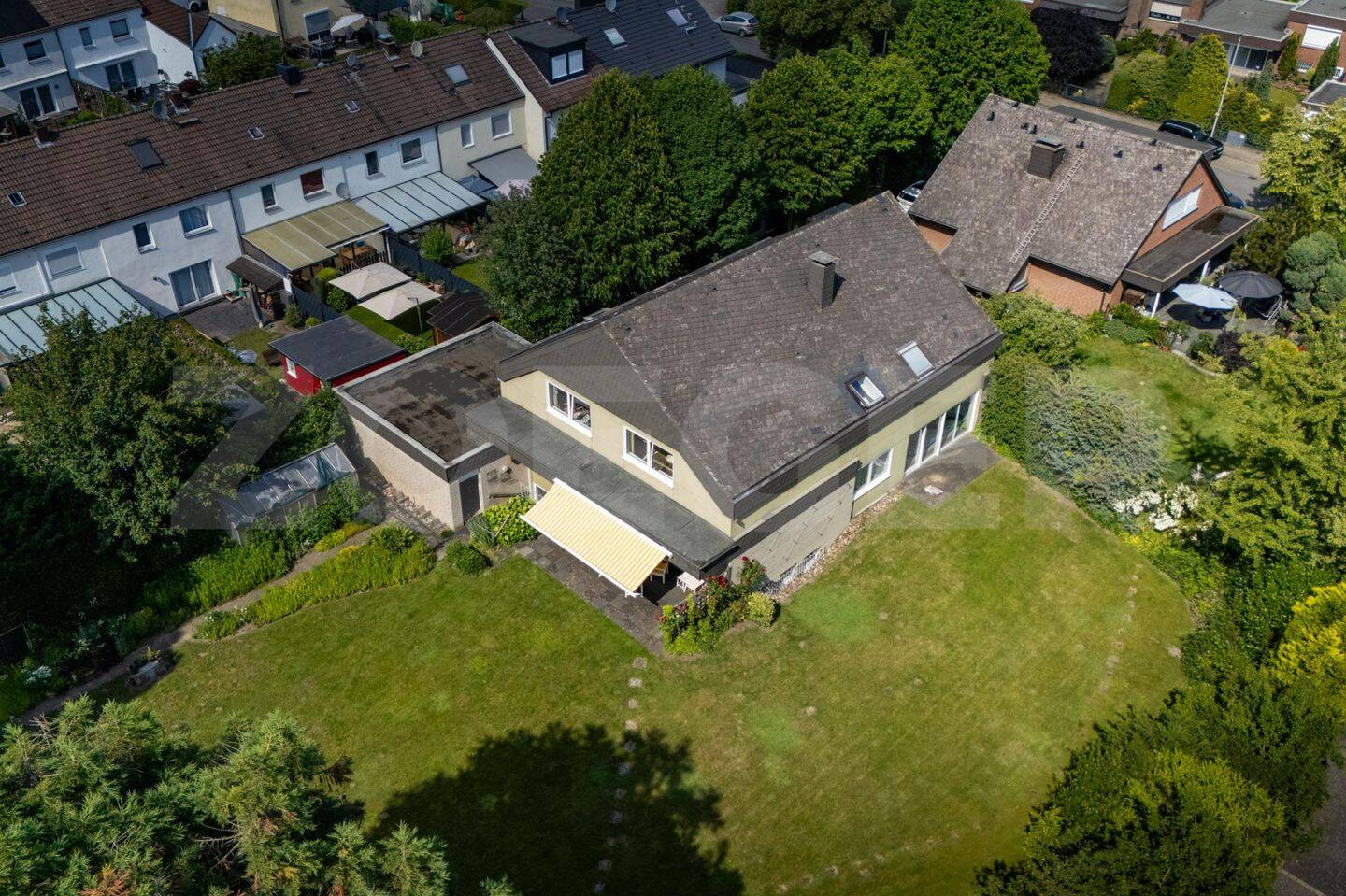 Familienglück mit Weitblick - Großzügiges Zuhause mit Indoor-Pool und Traumgarten – Hamm – Vorschaubild 5