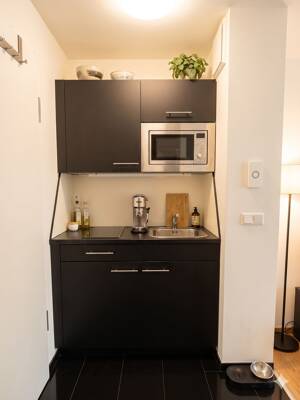 Mietkauf - Exklusives City-Appartement mit Balkon und Fußbodenheizung im Herzen Berlins – 10178 Berlin – Vorschaubild 9
