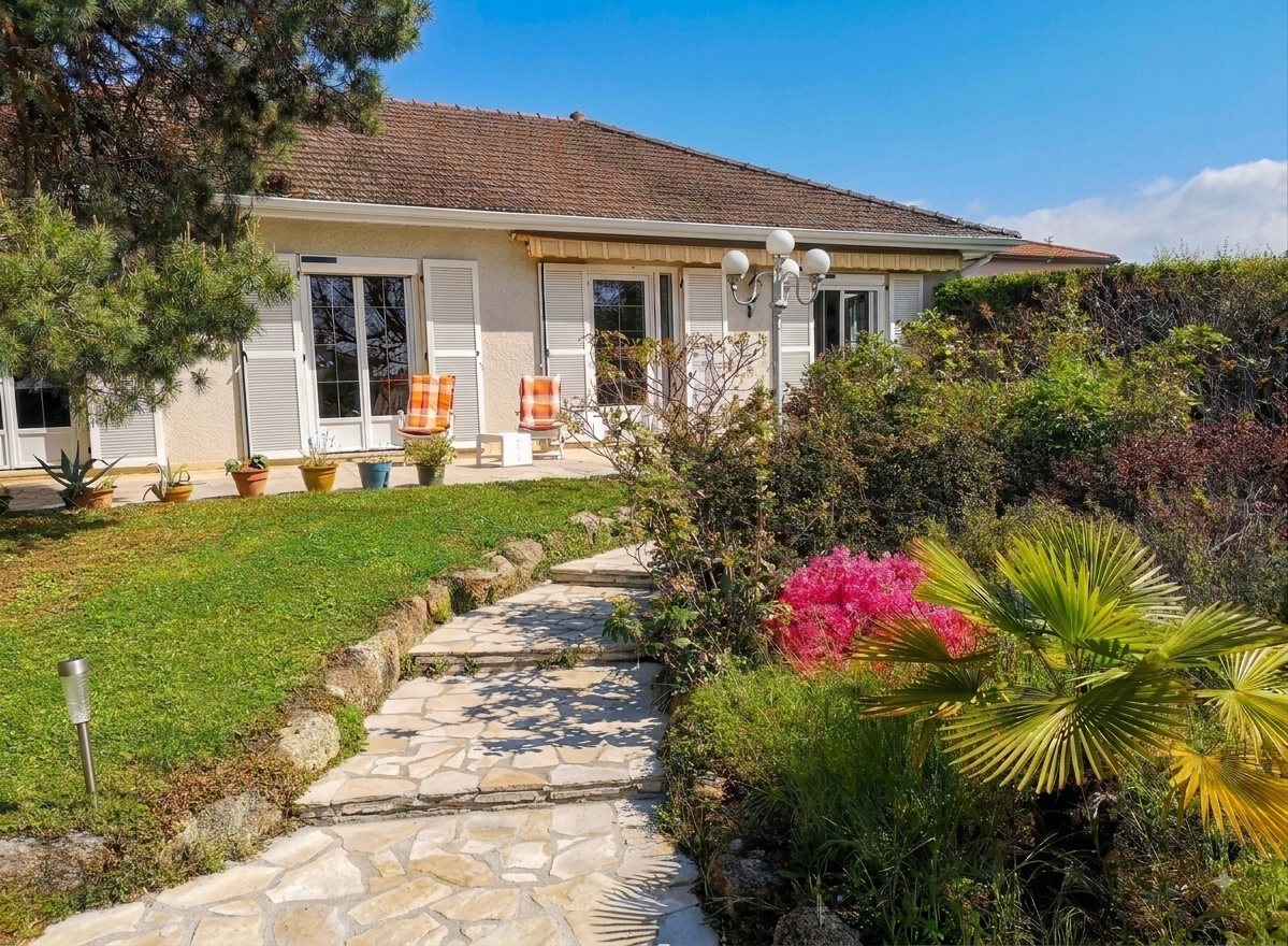 Maison 5 pièces 142 m² · à Feurs · 142 m² · 295 000 €