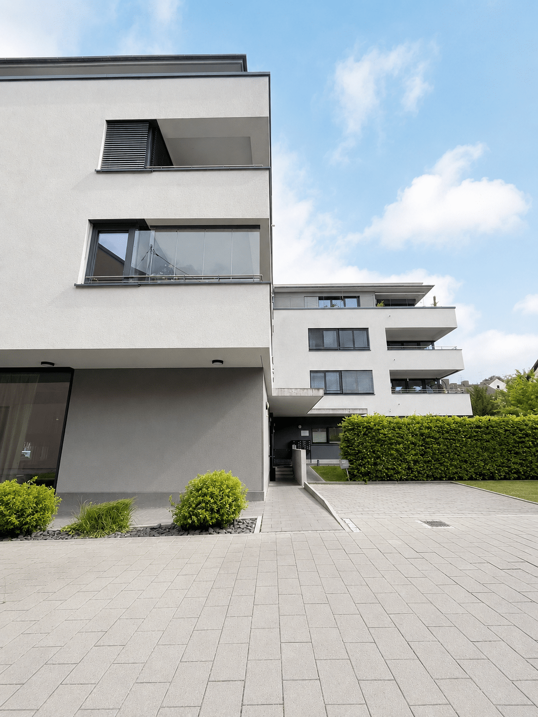 Exklusive 2-Zimmer-Wohnung in Augsburg-Göggingen | Luxusausstattung, Loggia & TG-Stellplatz