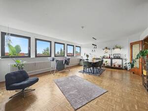 Gepflegte 3-Zimmer-Dachgeschosswohnung mit ca. 98 m² in Erlangen-Büchenbach – 91056 Erlangen – Vorschaubild 3