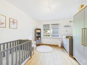 Großer Garten, Erdgeschoss, 4 Zimmer - ein modernes Zuhause mit Seltenheitswert – 92318 Neumarkt in der Oberpfalz – Vorschaubild 6