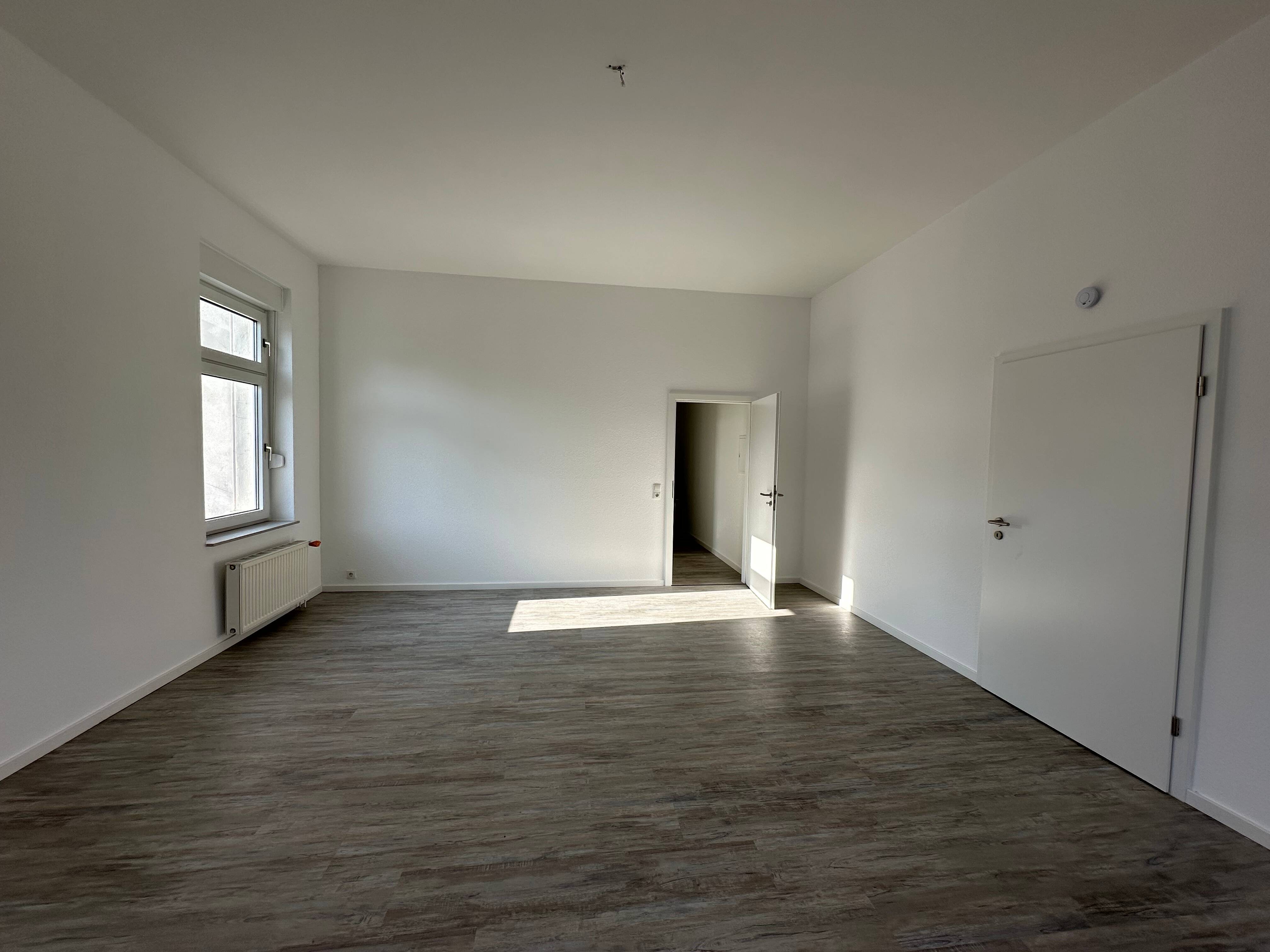 Renovierte 2 Zimmerwohnung ca. 58 m², in zentraler Lage, gute Busanbindung und schnell am Seilersee