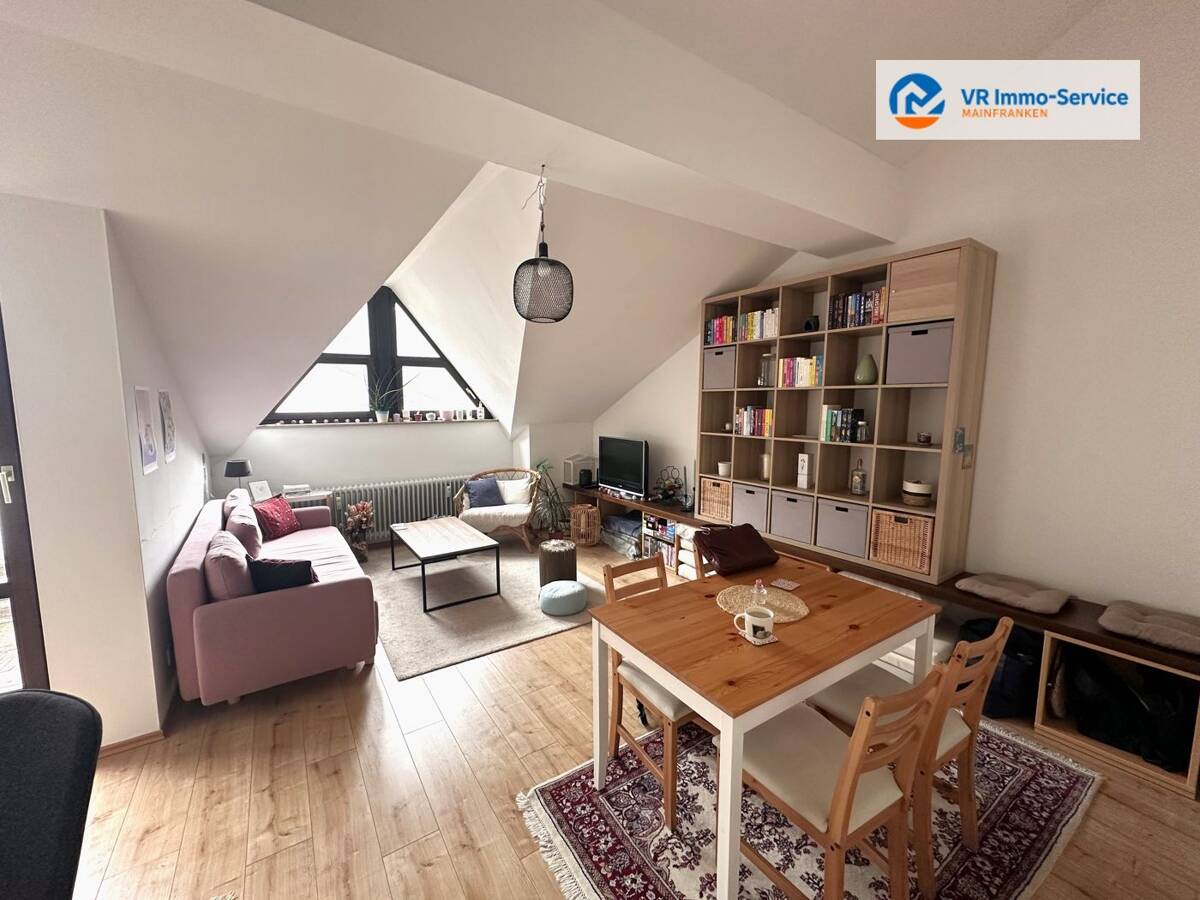 2-Zimmer-Dachgeschosswohnung mit Dachterrasse in München-Solln – 81479 München – Bild 1 von 9