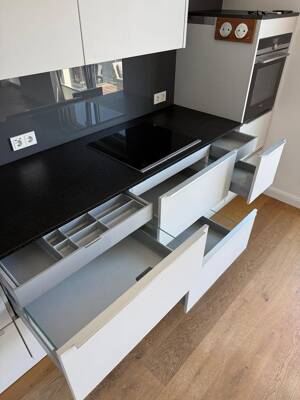 Barrierefreie 4-Zimmer-Endetagenwohnung mit Balkon und Tiefgarage mit Wallbox – 21035 Hamburg – Vorschaubild 4