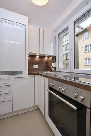 Modern möblierte Wohnung mit Internet in Stuttgart Mitte – 70190 Stuttgart – Vorschaubild 3
