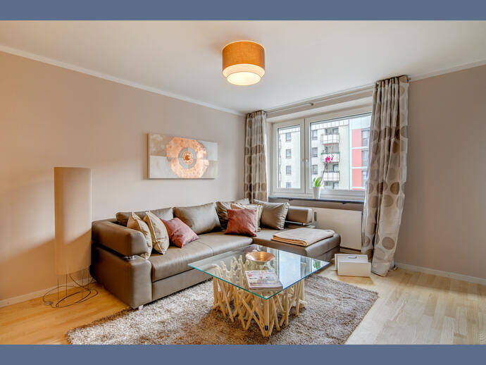 Möbliert: Top möblierte 4-Zimmer-Wohnung