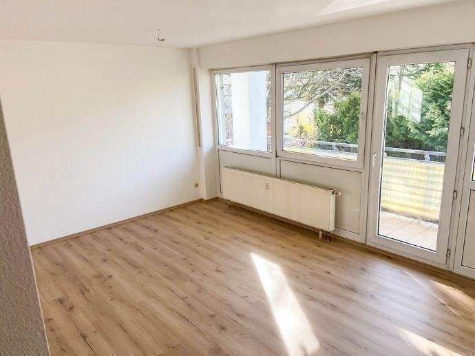 Hier willst du Wohnen! 3 Zimmer + Dachterrasse + Offene Küche – Limbach-Oberfrohna – Vorschaubild 5