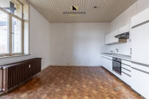 Rohdiamant in Bestlage - 4-Zimmer-Wohnung mit riesigem Potenzial. Stuttgart-Mitte – 70182 Stuttgart – Vorschaubild 9