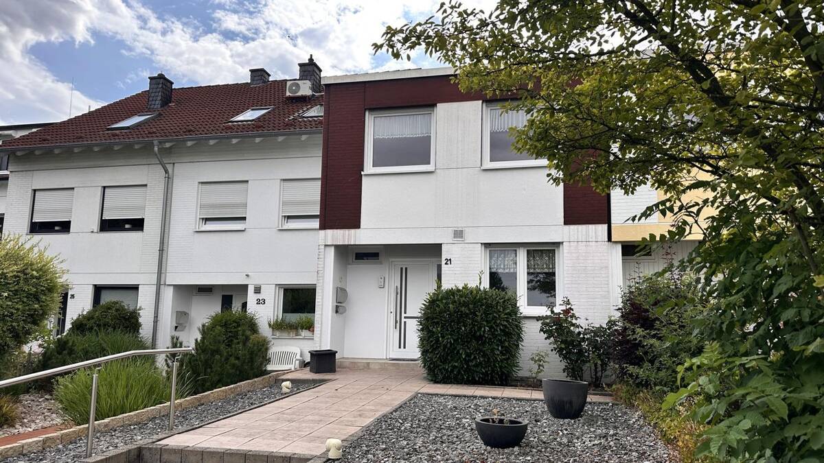 Idyllisches Zuhause mit Terrasse und Garten in ruhiger Sackgasse – 44287 Dortmund – Bild 1 von 6