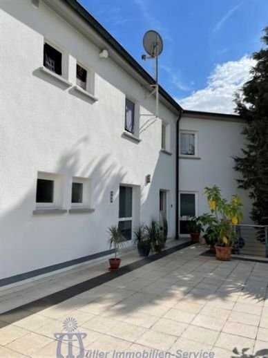 Zeitlos elegantes Villenanwesen im Bauhausstil – Kleinblittersdorf – Vorschaubild 3