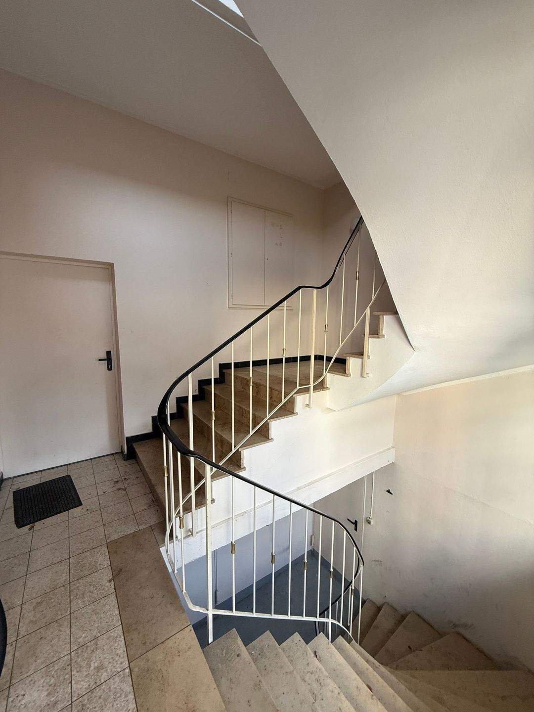 Charmantes 2-Zimmer-Apartment mit Balkon in Oldenburg Kreyenbrück – Oldenburg – Vorschaubild 9