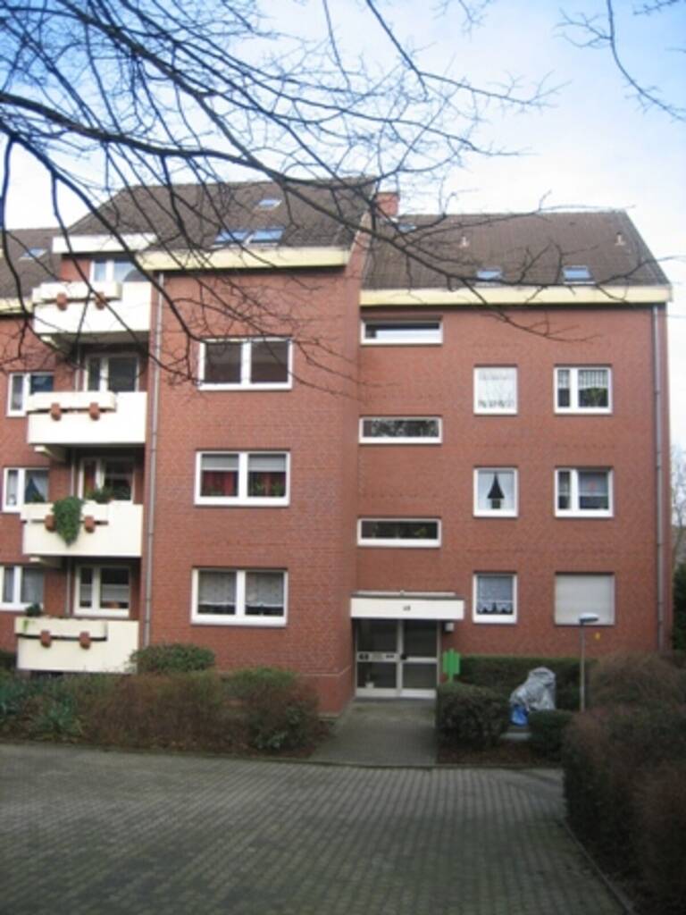Bei VIVAWEST die Sonnenstrahlen auf dem eigenen Balkon genießen.