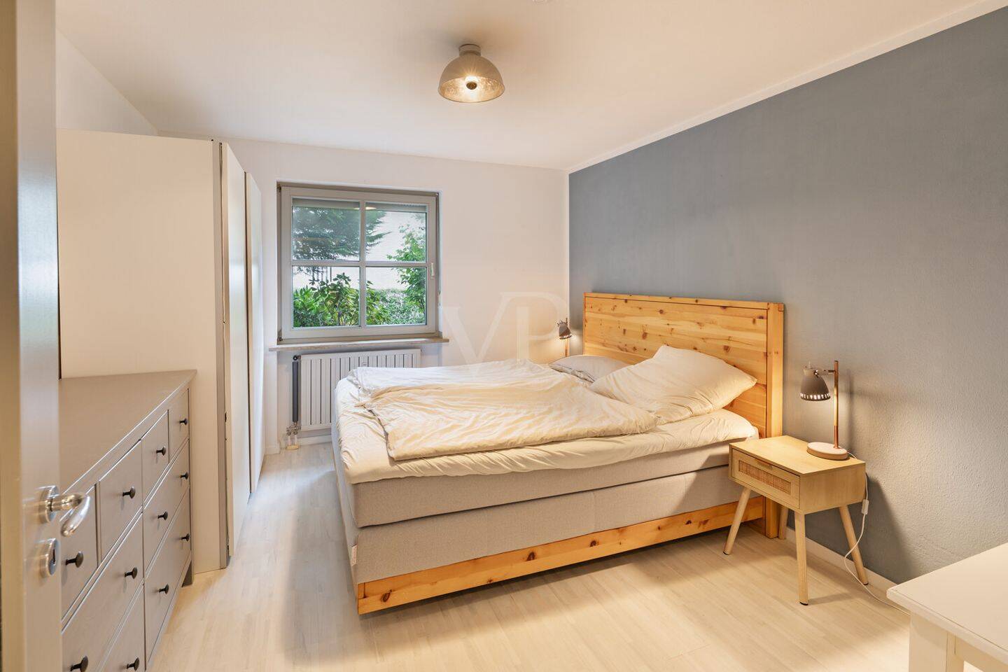 Großzügige Gartenwohnung in begehrter Lage mit idealem Grundriss – München – Vorschaubild 4