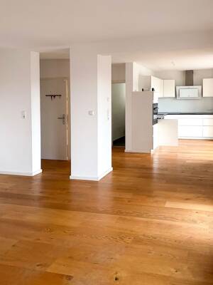 Gepflegte Wohnung mit bester Aussicht in ruhiger Lage – 70329 Stuttgart – Vorschaubild 3