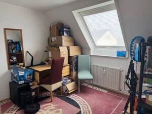 ZEITMIETVERTRAG! 2-Zimmer-Dachgeschosswohnung m. EBK u. großen Garten in KN Uninähe – 78464 Konstanz – Vorschaubild 6