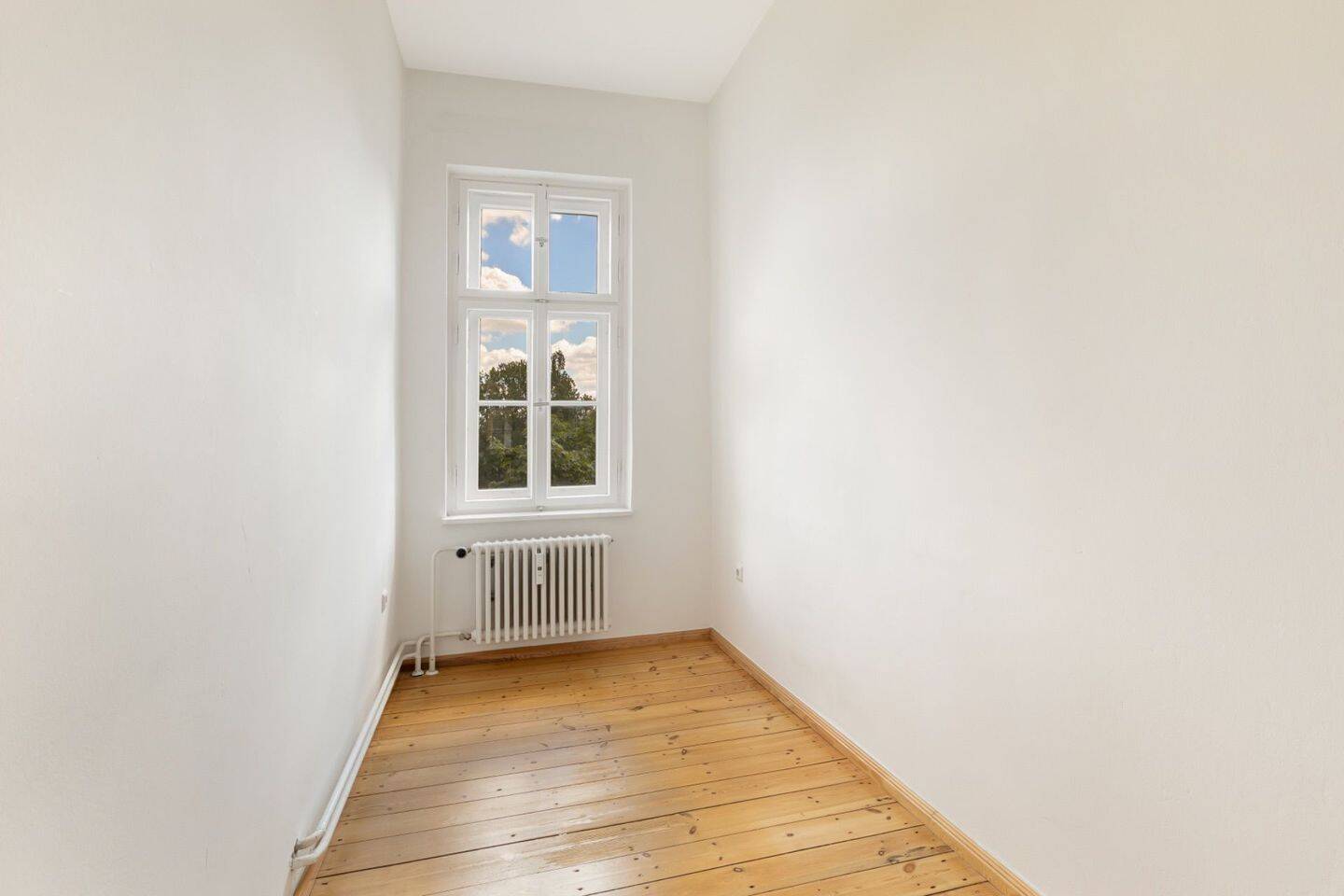 Zwei Balkone, viel Licht und Ruhe - bezugsfreie 3 Zimmer in Charlottenburg – Berlin – Vorschaubild 4