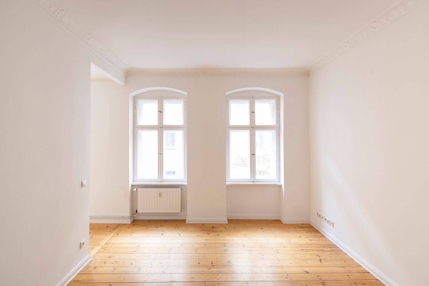 Bezugsfreie, sanierte 2-Zimmer-Altbauwohnung in gefragter Kreuzberger Lage – Berlin – Vorschaubild 3