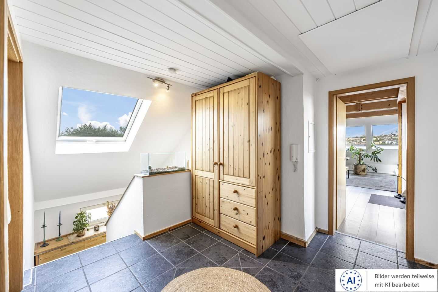 Wohnen mit Charakter! Großzügige Maisonettewohnung mit Sonnenterrasse und herrlichem Weitblick – Remscheid – Vorschaubild 9