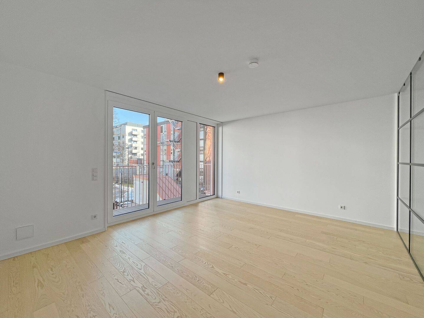 Exklusiv und elegant: stilvolles, neuwertiges Designer-Townhouse – München – Vorschaubild 5