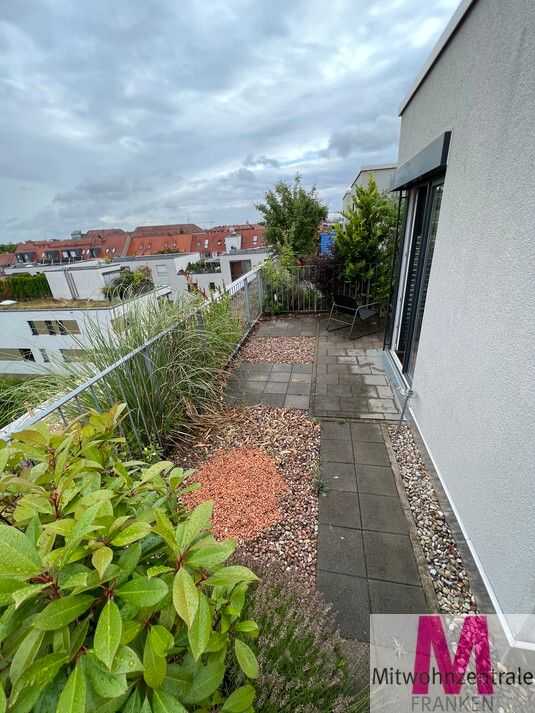 Möbliertes Penthouse in den Sebaler Höfen - ein Wohntraum über den Dächern der Stadt – Nürnberg – Vorschaubild 9