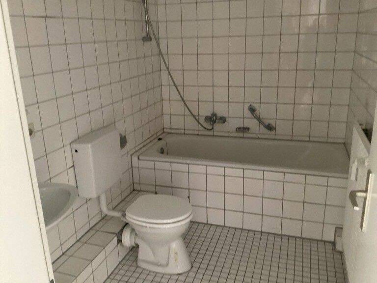 Studenten aufgepasst! WG-geeignete 5-Zi.-Wohnung! – Osnabrück – Vorschaubild 5