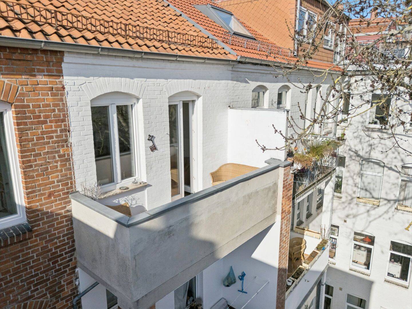 Top Lage! Portfolio aus drei Altbau - Wohnungen im 3.OG in bester Lage von Hannover Südstadt – Hannover – Vorschaubild 2