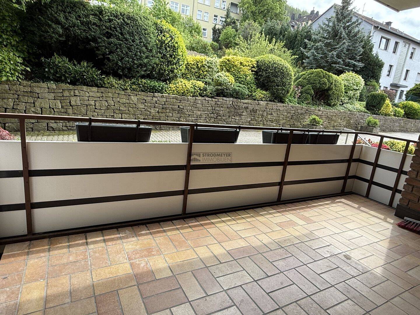 Gut geschnittene Erdgeschosswohnung mit Sonnenbalkon! – Hagen – Vorschaubild 3