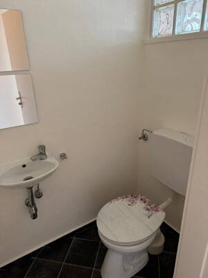 Modernes Wohnen: Helle 2-Zimmer-Wohnung mit sonnigem Balkon in Stuttgart-Stammheim – 70439 Stuttgart – Vorschaubild 7