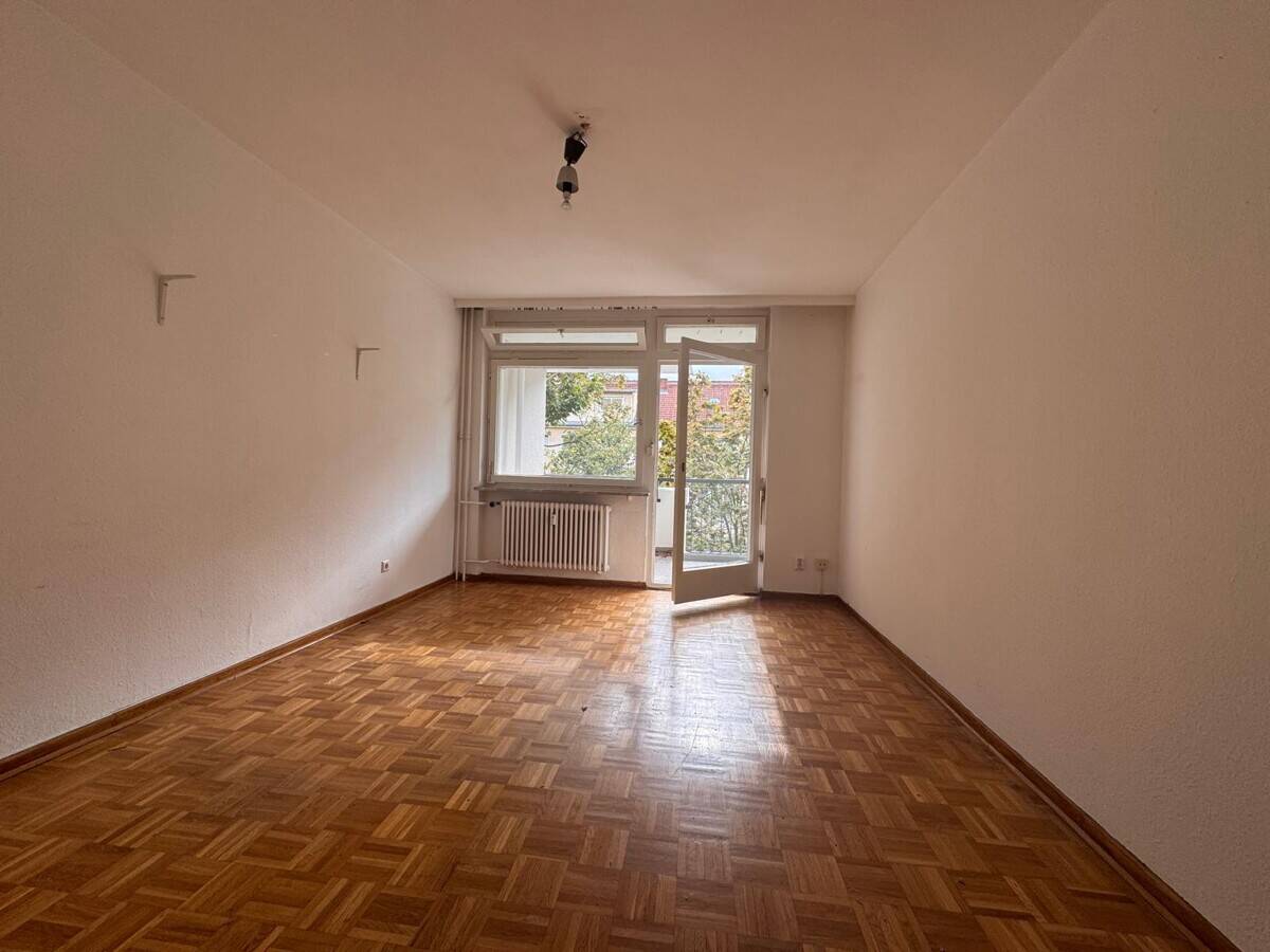 Eislebener Str: LEERE 4-Zi-Whg, 92 m² - 2 Bäder - VHS 5.OG + SÜD-Loggia ab 01.01.2027 - IST Zustand – Berlin – Vorschaubild 5
